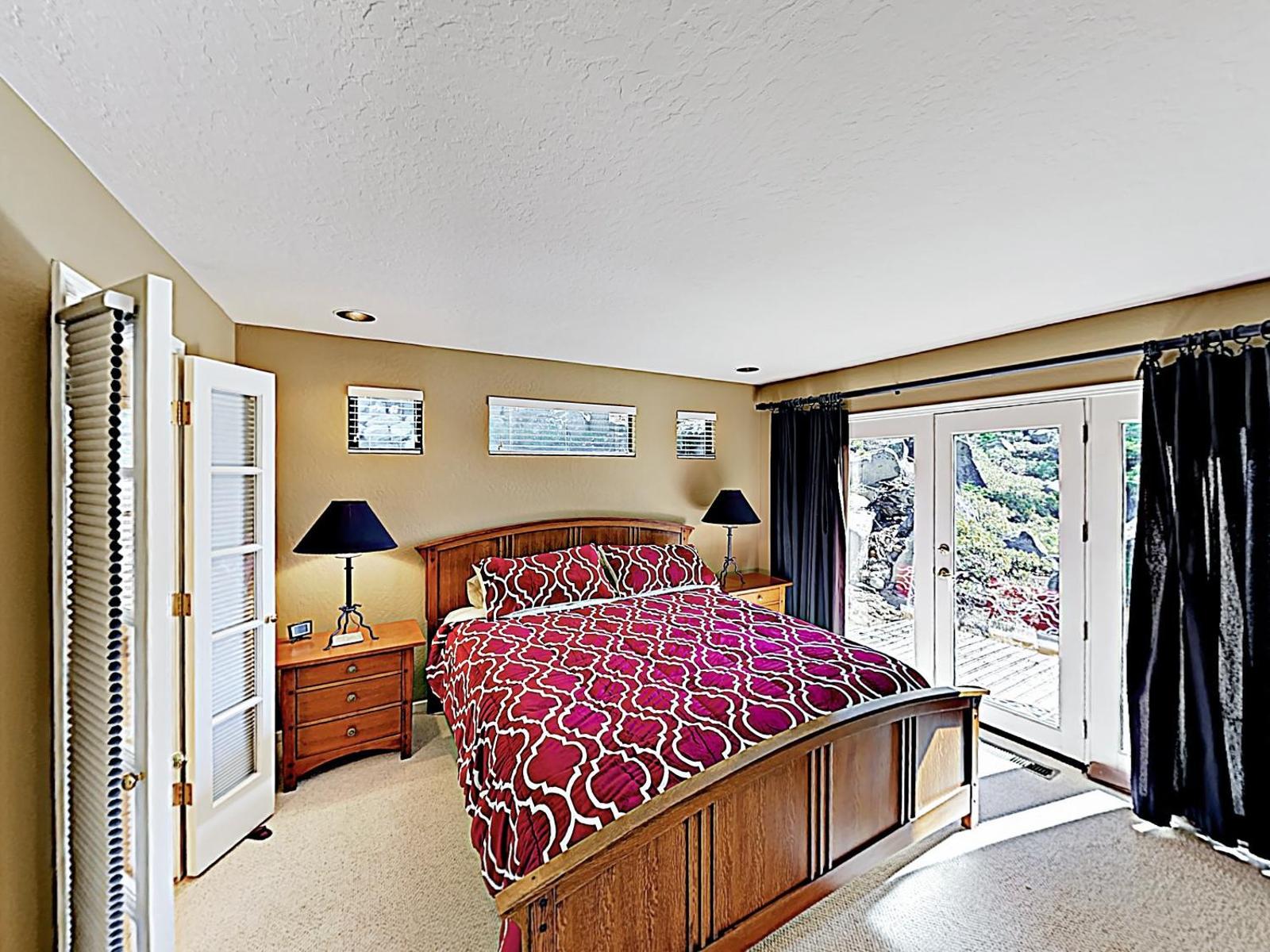 New Listing! Heavenly Retreat W/ Private Hot Tub Home Main image 1